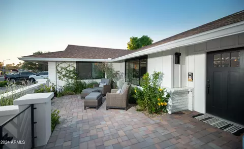 340 E Acapulco Ln, Phoenix, AZ 85022 photo 3