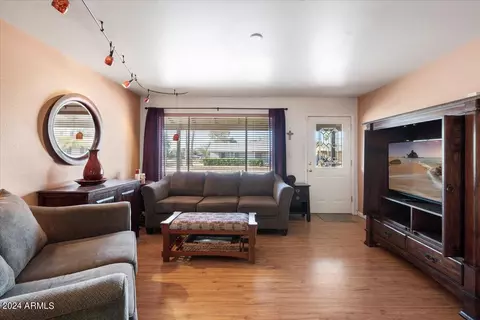 2433 E Vista Dr, Phoenix, AZ 85032 photo 5