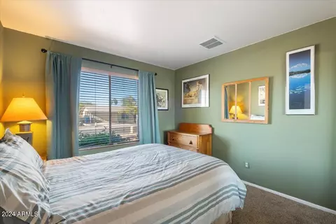 2433 E Vista Dr, Phoenix, AZ 85032 photo 18