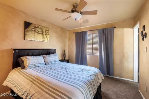 2433 E Vista Dr, Phoenix, AZ 85032 photo 14