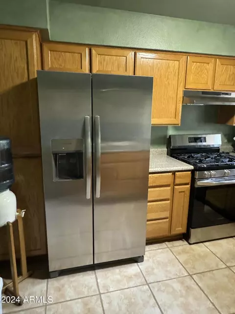 2433 E Vista Dr, Phoenix, AZ 85032 photo 9
