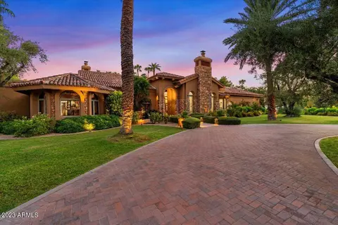 6231 E Huntress Dr, Paradise Valley, AZ 85253