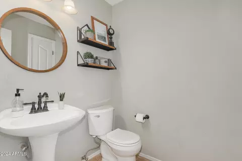 6958 E Mirabel Ave, Mesa, AZ 85209 photo 8