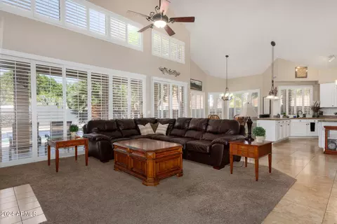 6958 E Mirabel Ave, Mesa, AZ 85209 photo 5