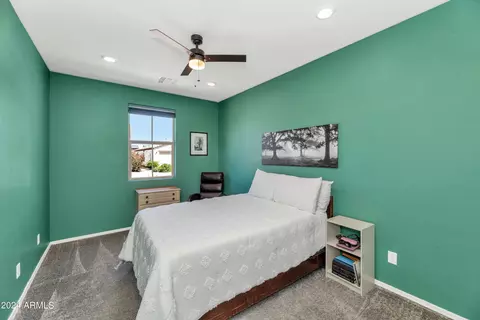 1529 E Saint Catherine Ave, Phoenix, AZ 85042 photo 15