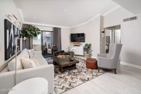 2025 E Campbell Ave #314, Phoenix, AZ 85016