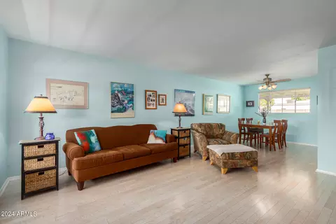 Living - 6801 N 14th Dr, Phoenix, AZ 85013 photo 2 of 3