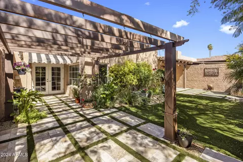 8049 E Via De Viva --, Scottsdale, AZ 85258