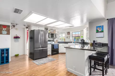 Kitchen - 2541 E Adobe St, Mesa, AZ 85213 photo 1 of 5