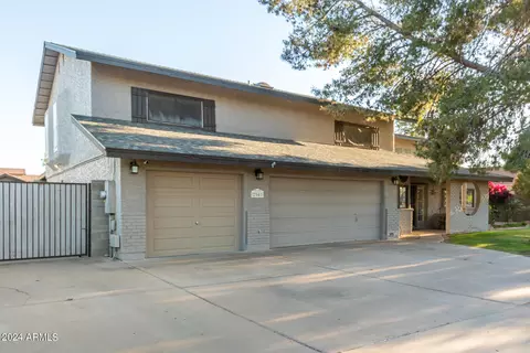 2541 E Adobe St, Mesa, AZ 85213