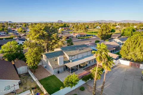 View/Area - 2541 E Adobe St, Mesa, AZ 85213 photo 6 of 6