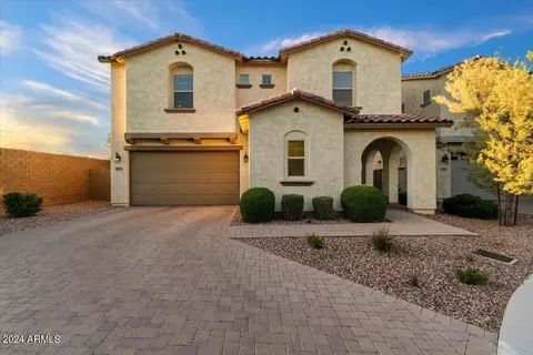 202 E Brinley Dr, Tempe, AZ 85288