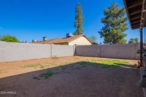 1717 S Robin Ln, Mesa, AZ 85204 photo 4
