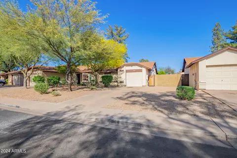 1717 S Robin Ln, Mesa, AZ 85204 photo 23