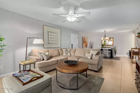 4635 N 22nd St #117, Phoenix, AZ 85016