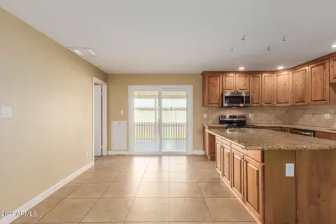 Kitchen - 3531 E Winchcomb Dr, Phoenix, AZ 85032 photo 2 of 7