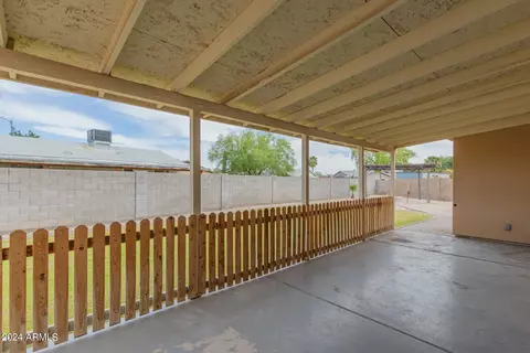 Exterior - 3531 E Winchcomb Dr, Phoenix, AZ 85032 photo 4 of 9