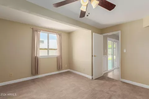 Bedroom - 3531 E Winchcomb Dr, Phoenix, AZ 85032 photo 6 of 7