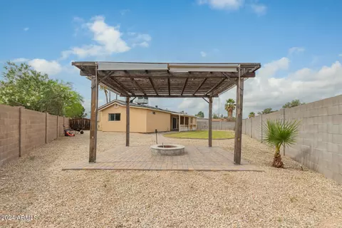 Exterior - 3531 E Winchcomb Dr, Phoenix, AZ 85032 photo 8 of 9