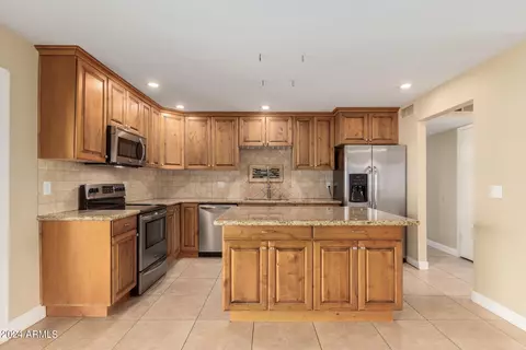Kitchen - 3531 E Winchcomb Dr, Phoenix, AZ 85032 photo 1 of 7