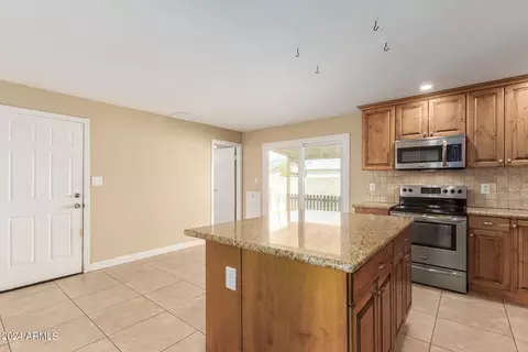 Kitchen - 3531 E Winchcomb Dr, Phoenix, AZ 85032 photo 7 of 7
