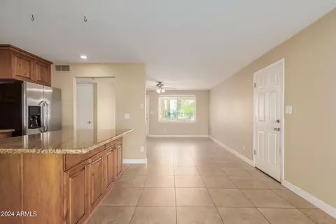 Kitchen - 3531 E Winchcomb Dr, Phoenix, AZ 85032 photo 5 of 7