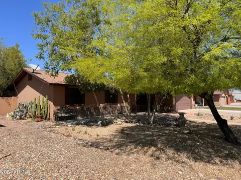 1280 E Crown Cir, Casa Grande, AZ 85122