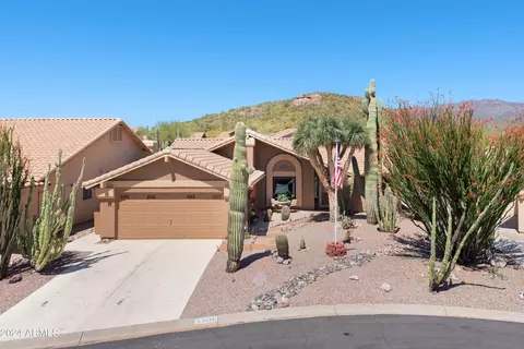 8498 E Golden Cholla Dr, Gold Canyon, AZ 85118