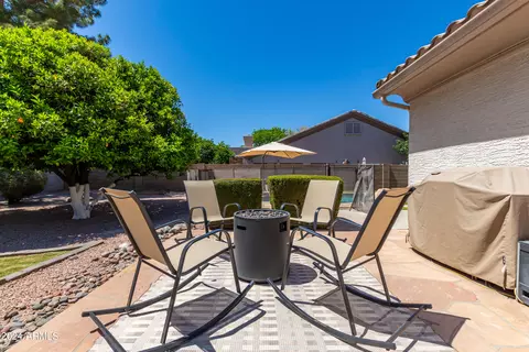 Exterior - 4261 Encanto St, Mesa, AZ 85205 photo 9 of 31