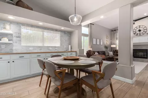 Dining - 4261 Encanto St, Mesa, AZ 85205 photo 2 of 2