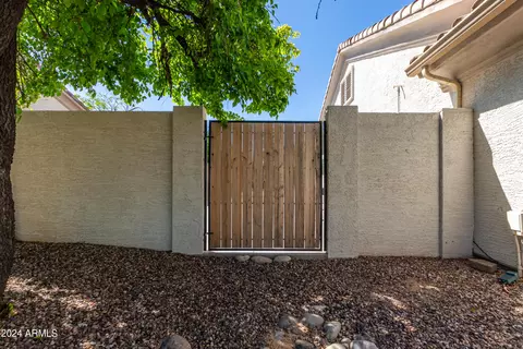 Exterior - 4261 Encanto St, Mesa, AZ 85205 photo 23 of 31