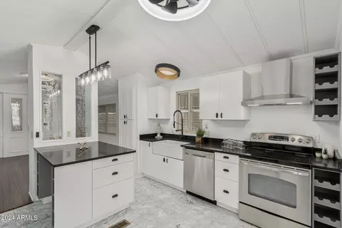 2609 W Southern Ave #194, Tempe, AZ 85282