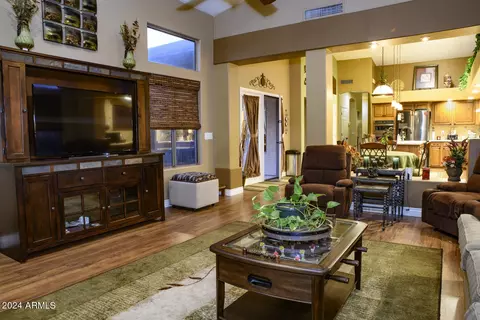 4023 Enrose St, Mesa, AZ 85205 photo 10
