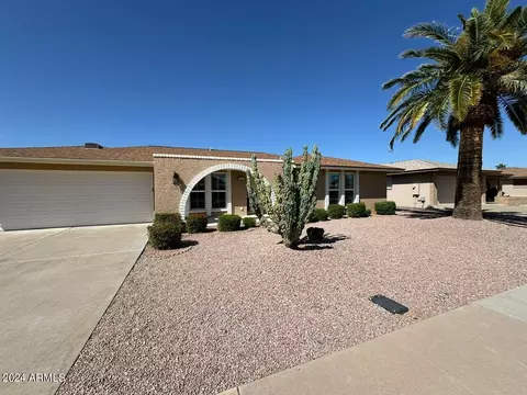 8204 E Lindner Ave, Mesa, AZ 85209