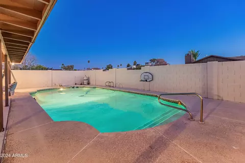 Exterior - 3401 W Crocus Dr, Phoenix, AZ 85053 photo 11 of 11