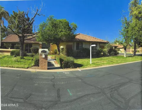 712 E Linda Ln, Gilbert, AZ 85234