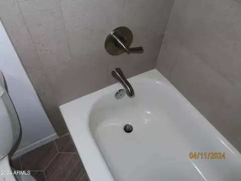 Bath - 8001 E Osage Ave, Mesa, AZ 85212 photo 14 of 16