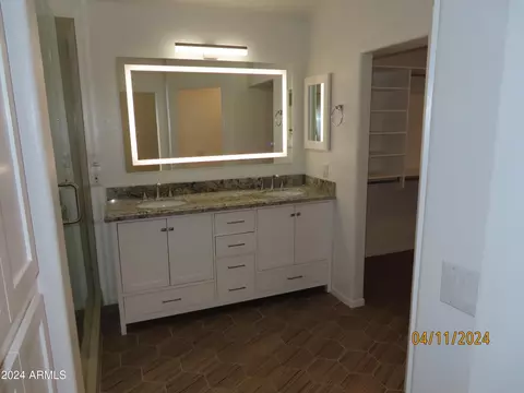 Bath - 8001 E Osage Ave, Mesa, AZ 85212 photo 2 of 16