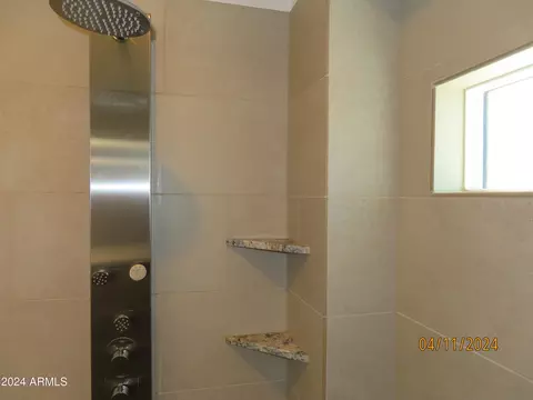 Bath - 8001 E Osage Ave, Mesa, AZ 85212 photo 8 of 16