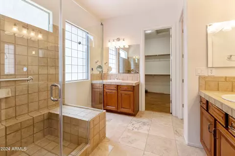 Bath - 4496 E Rakestraw Ln, Gilbert, AZ 85298 photo 1 of 4