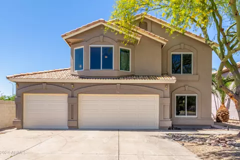 576 S Meadows Dr, Chandler, AZ 85224
