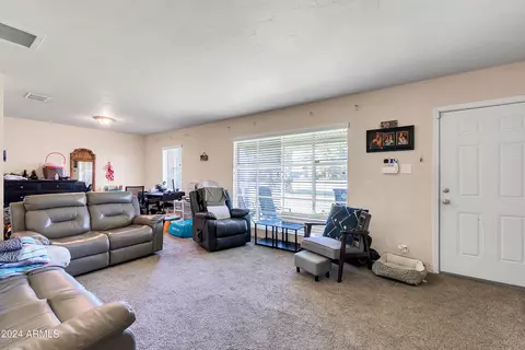 Living - 1907 E Montebello Ave, Phoenix, AZ 85016 photo 1 of 3