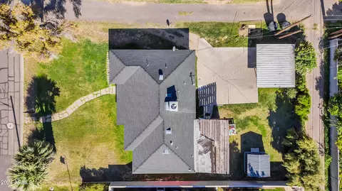 Exterior - 1907 E Montebello Ave, Phoenix, AZ 85016 photo 1 of 13