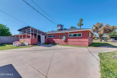 Exterior - 1907 E Montebello Ave, Phoenix, AZ 85016 photo 11 of 13