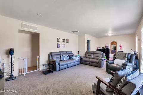 Living - 1907 E Montebello Ave, Phoenix, AZ 85016 photo 2 of 3