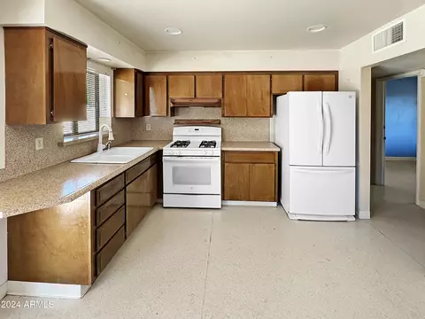 4334 E Grovers Ave, Phoenix, AZ 85032 photo 3