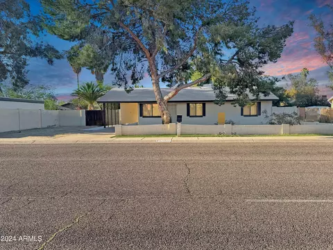 4334 E Grovers Ave, Phoenix, AZ 85032
