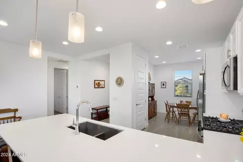 3047 E Mohave Ln, Apache Junction, AZ 85119 photo 9