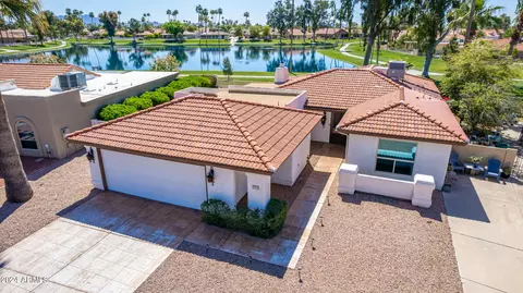 9925 E Chestnut Dr, Sun Lakes, AZ 85248