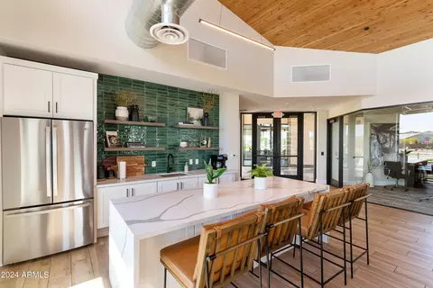 Kitchen - 1553 E Blue Spruce Ln, Gilbert, AZ 85298 photo 11 of 11